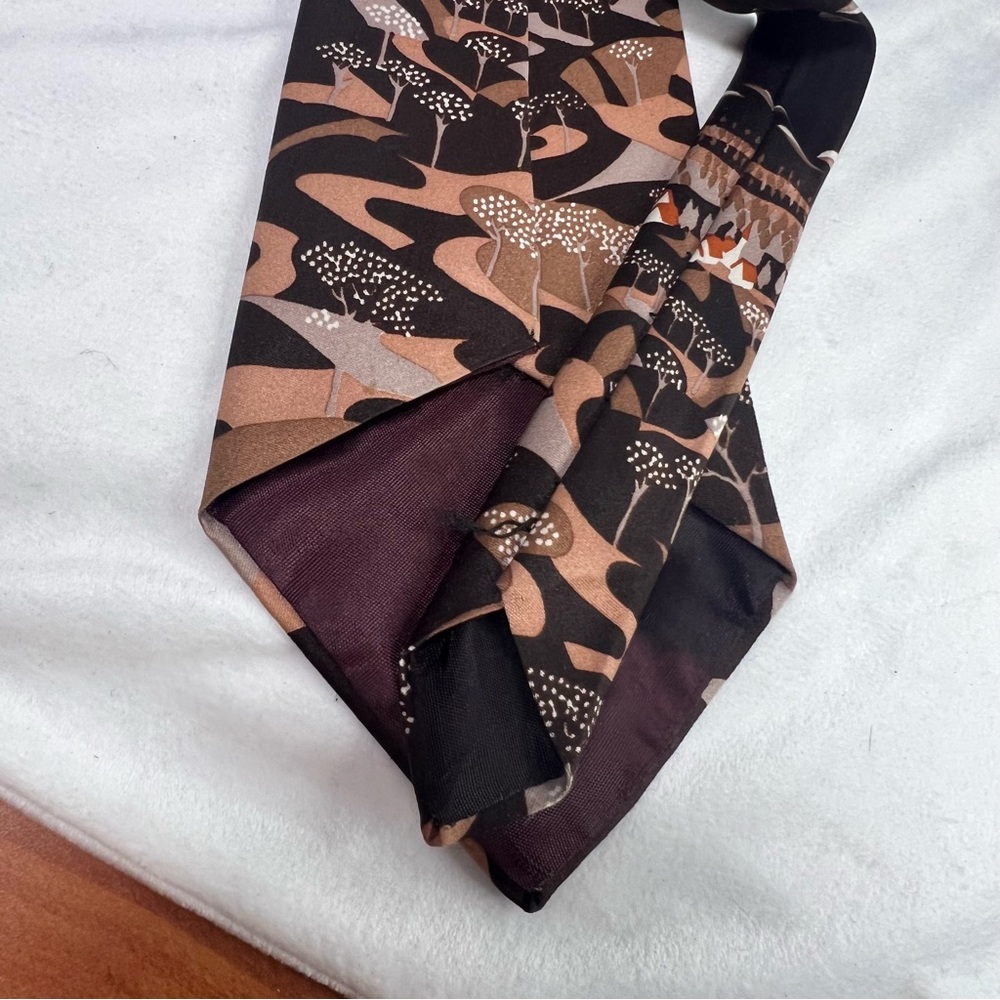 Pierre Martin Vintage Necktie - Artisan Landscape Motif in Earth Tones - Picture 6 of 8